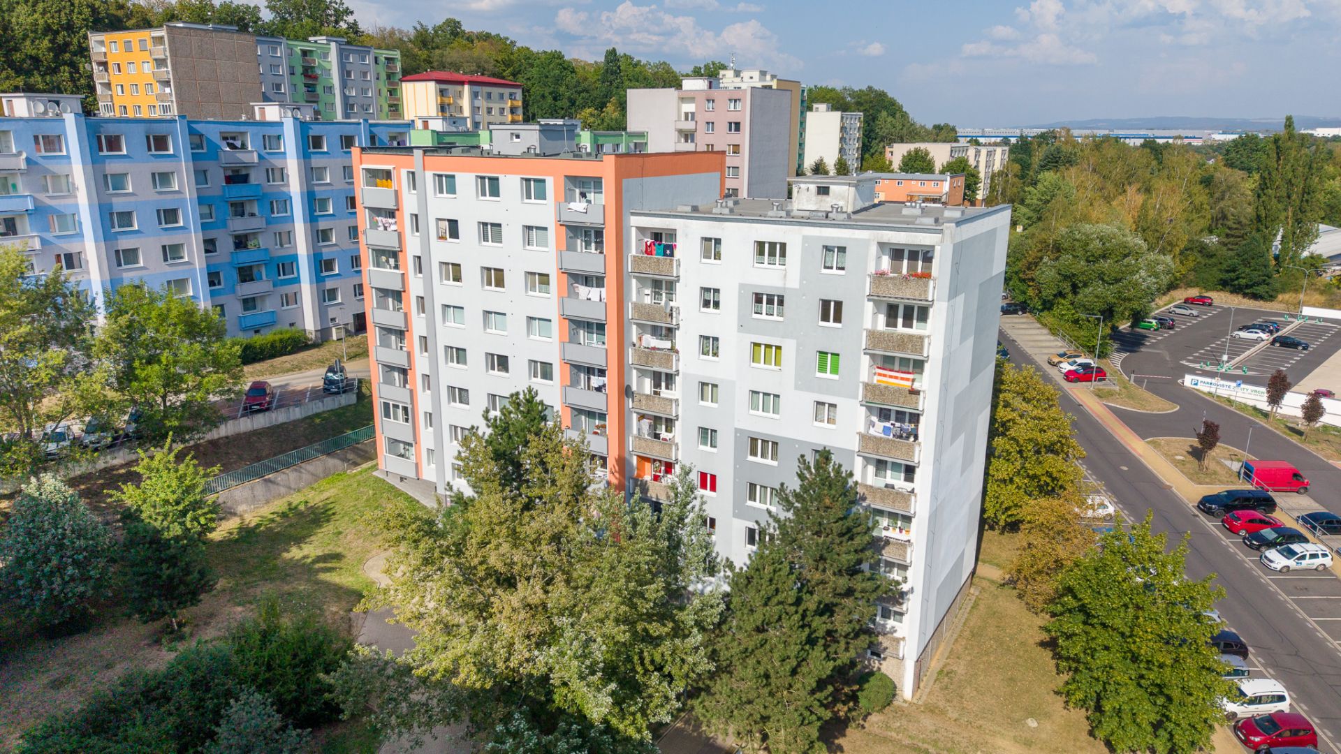 Prodej bytu 3+1 s lodžií a sklepem  – Cheb