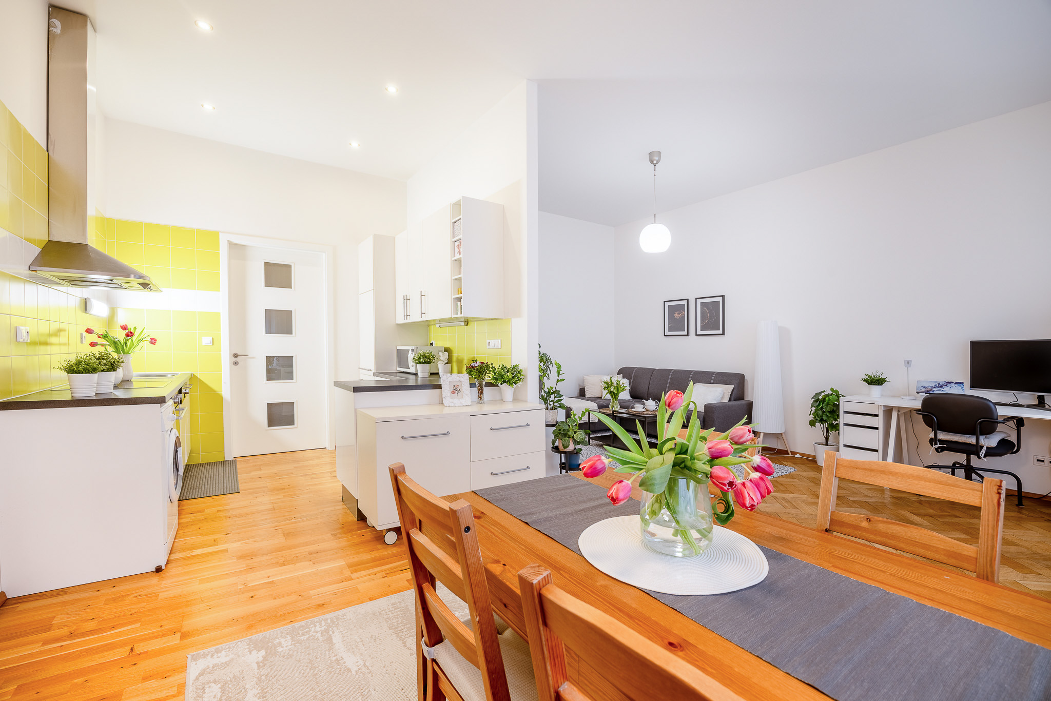 Prodej prostorného bytu 2 kk, 72 m2, P2 Vinohrady